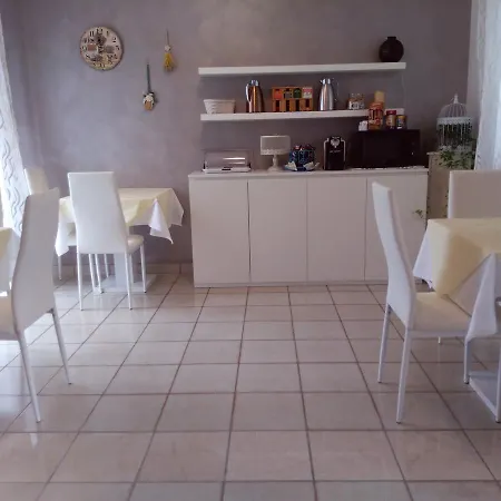 Bed Le Terrazze Bed & Breakfast Pastrengo